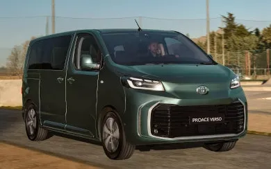 TOYOTA PROACE